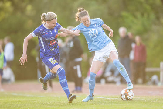 Södra Sandbys Sally Ebba Gertrud Fischer och Malmö FFs