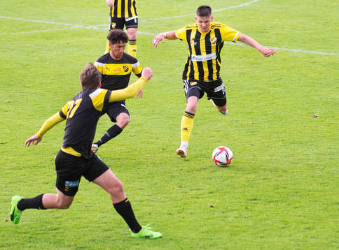 IFK Hässleholms Victor Ahlgren i matchen i DM mellan IFK