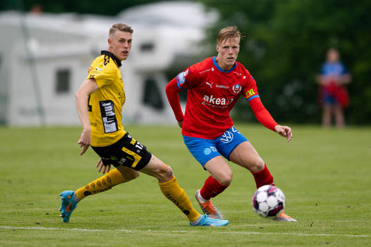 Elfsborgs Alexander Bernhardsson och Helsingborgs Emil