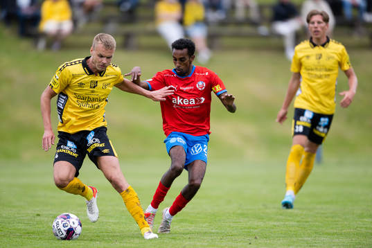 Elfsborgs Gustav Henriksson och Helsingborgs Taha Ali