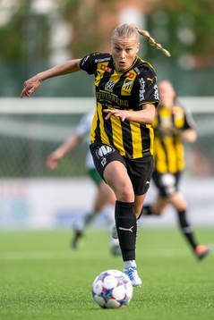 Häckens Stine Larsen