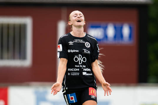 Örebros Michaela Kovacs jublar