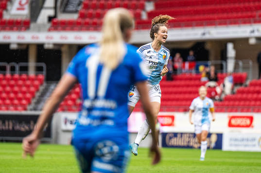 Djurgårdens Julia Walentowicz jublar
