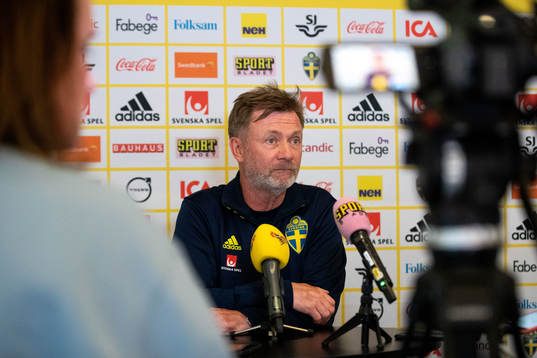 Head coach Peter Gerhardsson of the Swedish women's