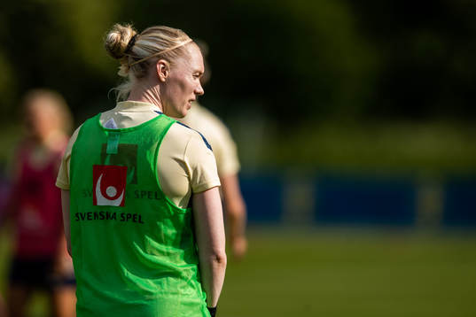 Goalkeeper Hedvig Lindahl of the Swedish women's national