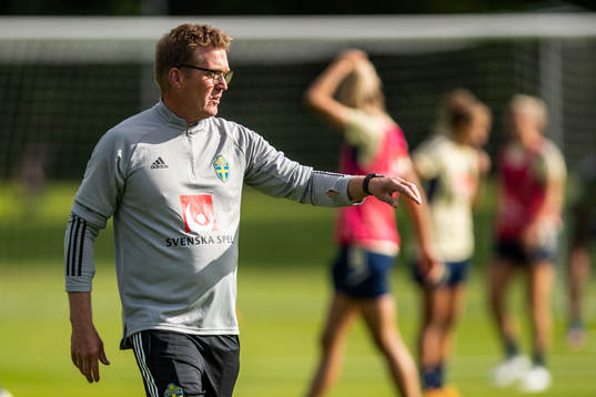 Goalkeeper coach Leif Troedsson of the Swedish women's