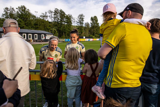 Amanda Ilestedt and Johanna Rytting Kaneryd of the Swedish