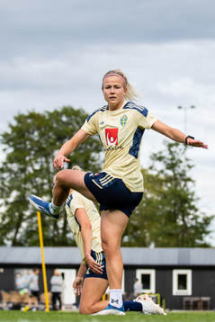 Hanna Glas of the Swedish women's national football team
