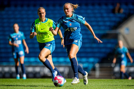 Lisa Fjeldstad Naalsund and Frida Maanum of the Norwegian