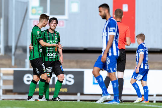 Varbergs Robin Tranberg jublar