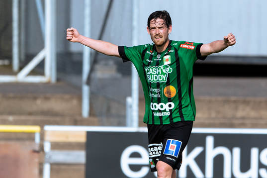 Varbergs Robin Tranberg jublar