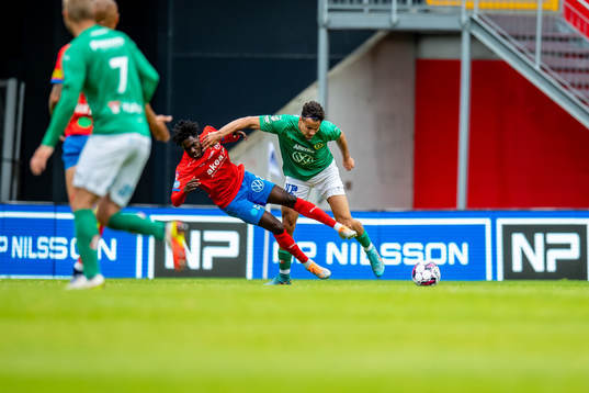 Helsingborgs Benjamin Acquah  och Jönköpings Assad Al