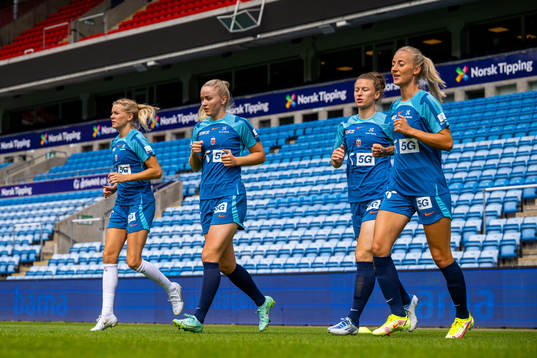 Ada Hegerberg, Anna Jøsendal, Synne Skinnes Hansen and