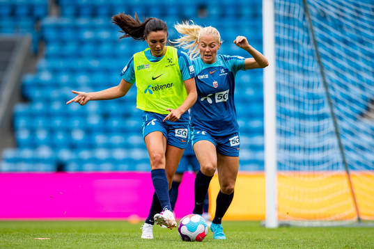 Ingrid Syrstad Engen and Guro Bergsvand of the Norwegian