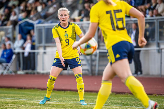 Emilia Larsson of Sweden