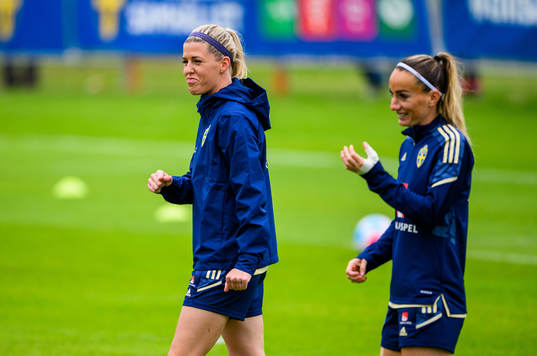 Olivia Schough and Kosovare Asllani