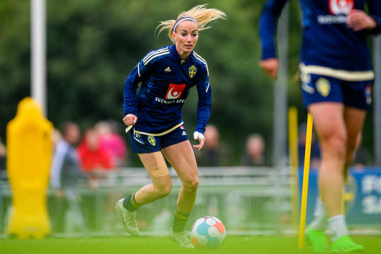Kosovare Asllani
