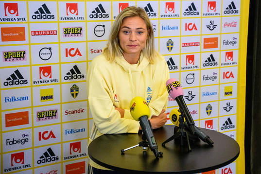 Fridolina Rolfö is interviewed by the media
