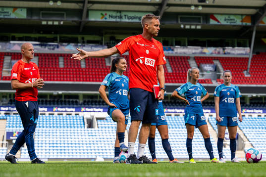 Martin Sjögren, head coach of the Norwegian women's