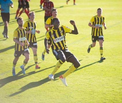 Mohammed Mbye gör 2-1 till IFK Hässleholm i matchen i
