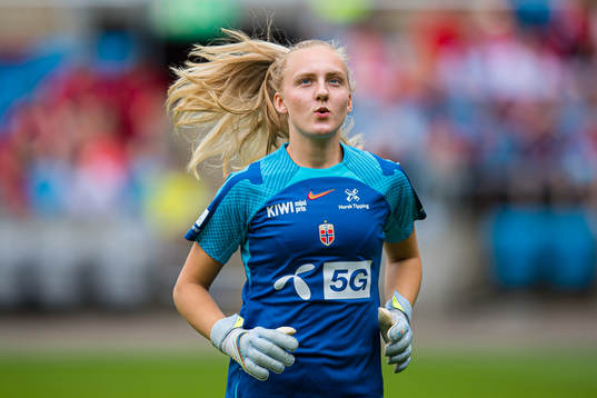 Sunniva Skoglund of Norway warms up