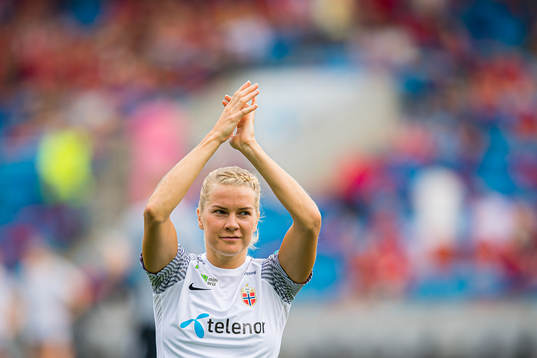 Ada Martine Stolsmo Hegerberg of Norway warms up