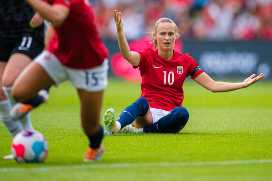 Caroline Graham Hansen of Norway reacts