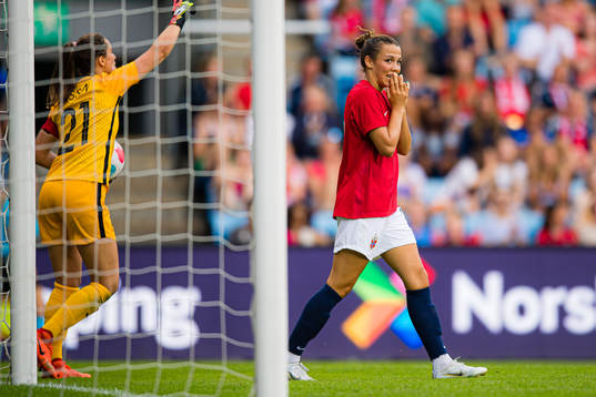 Celin Bizet Ildhusøy of Norway reacts