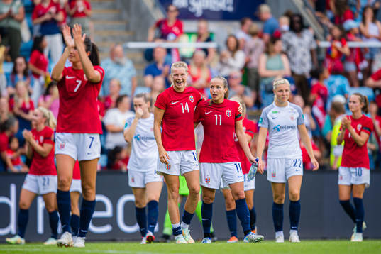 Ada Martine Stolsmo Hegerberg and Guro Reiten of Norway