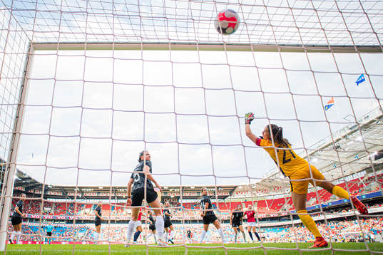 Guro Bergsvand of Norway scores the 2-0 goal