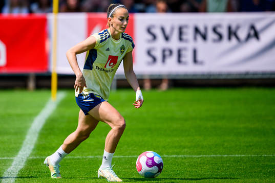 Kosovare Asllani