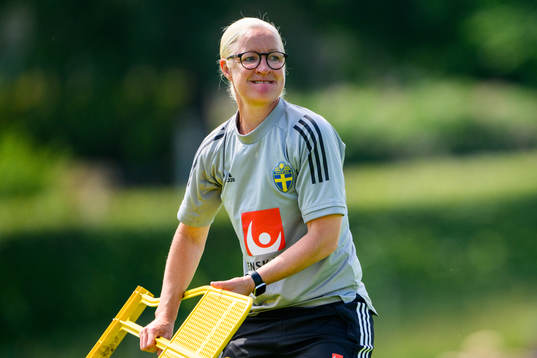 Victoria Sandell, assistant coach