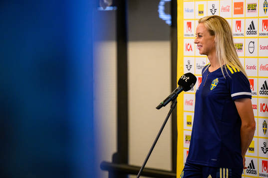 Amanda Ilestedt is interviewed by the media
