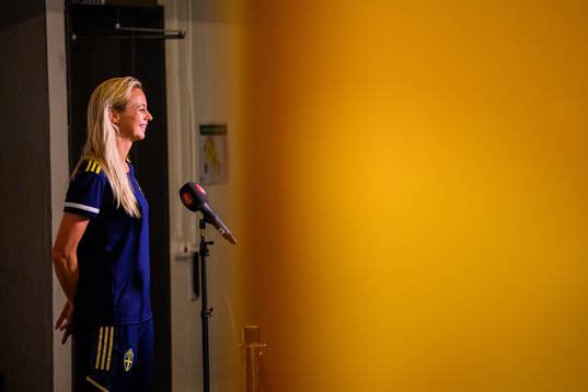 Amanda Ilestedt is interviewed by the media