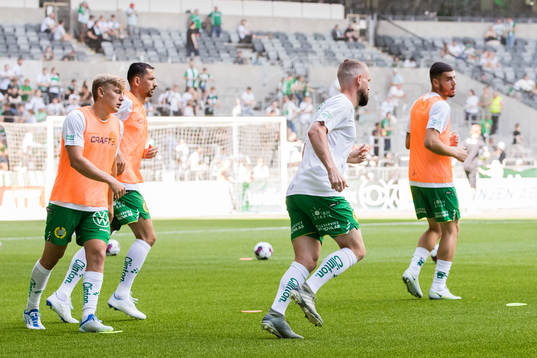 Hammarbys spelare värmer upp