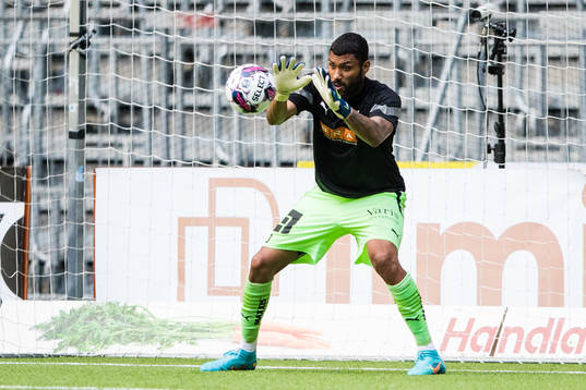 Häckens målvakt Jonathan Ursin Rasheed