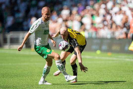 Hammarbys Darijan Bojanic och Häckens Valgeir Fridriksson