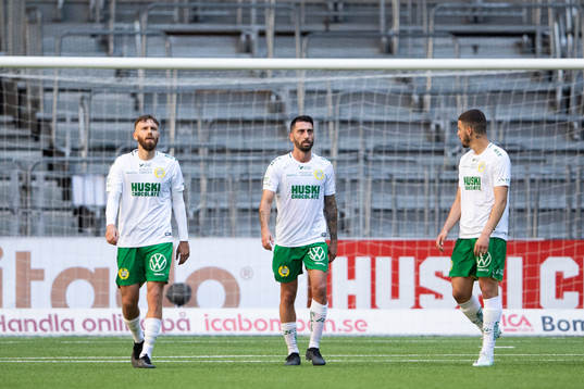 Hammarbys Simon Sandberg och Nahir Besara och Edvin