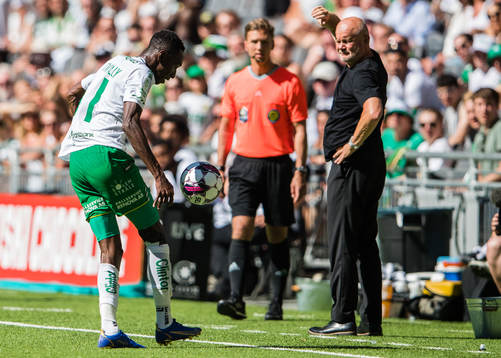 Hammarbys Bubacarr Trawally och Häckens tränare