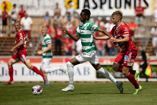Västerås SKs Mohammed Mahammed och Skövde AIKs Samuel