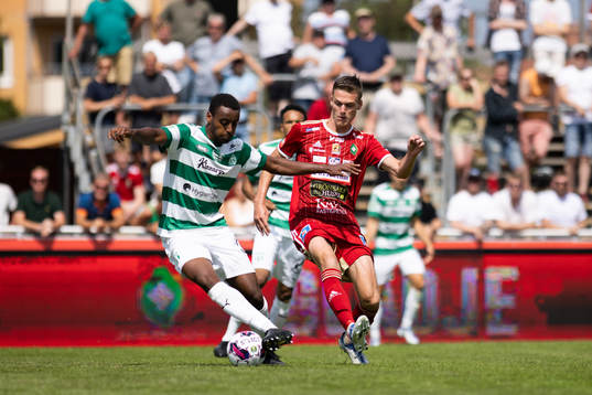 Västerås SKs Theodore Rask och Skövde AIKs Villiam