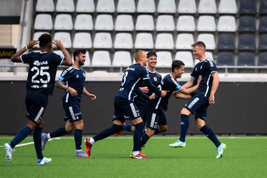Utsiktens Albin Skoglund jublar