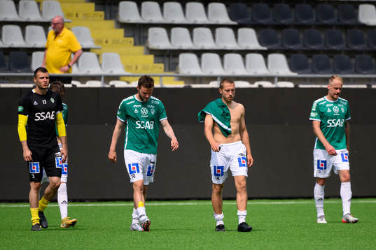 Brages målvakt Andre Bernardini, Niklas Söderberg, Jacob