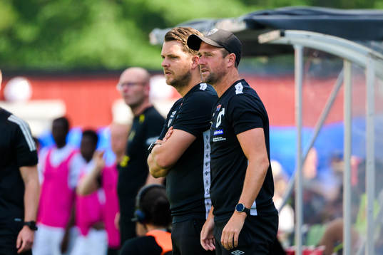 Degerfors tränare Andreas Holmberg och tränare Tobias