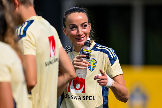 Kosovare Asllani