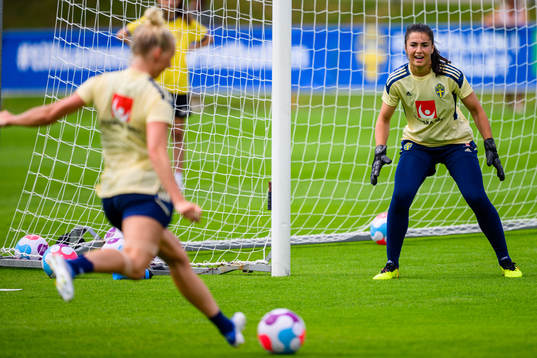 Goalkeeper Zecira Musovic