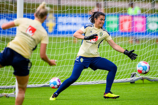 Goalkeeper Zecira Musovic