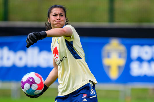 Goalkeeper Zecira Musovic