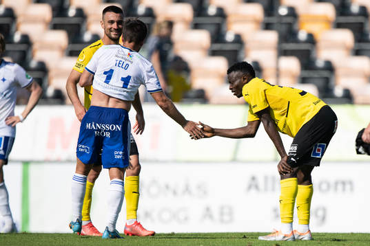 Mjällbys Chibuike Silas Nwankwo och IFK Norrköpings