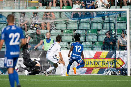 Sundsvalls Ronlado Damus gör 1-0